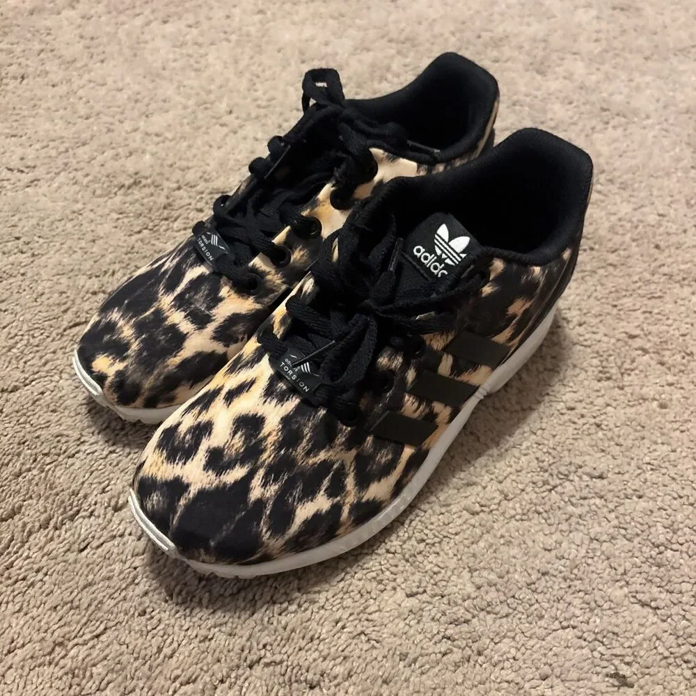 Womans Adidas Black Tan Torsion ZX Flux Cheetah Size 4 1/2 Sneakers Black Lace